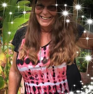 Meet your Posher, Linda